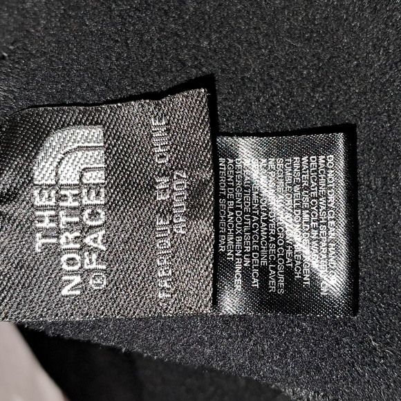 The North Face Denali "Summit Series" Woman's Small Jacket. Breast Cancer Ed. - Picture 12 of 16